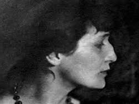 Anna Andreevna Achmatova pseudonimo di Anna Andreevna Gorenko (Bol&#39;soj Fontan, 23 giugno 1889 – Mosca, 5 marzo 1966) è stata una poetessa russa; ... - achmatova-anna-andreevna-index
